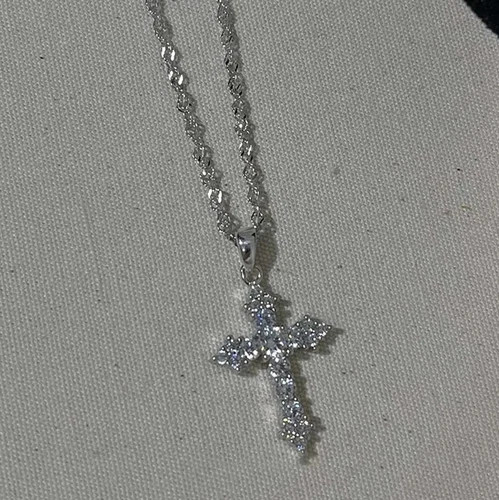 1pcs Crystal Zircon Cross Pendant Necklace – Elegant Silver Chain for Women1pcs
