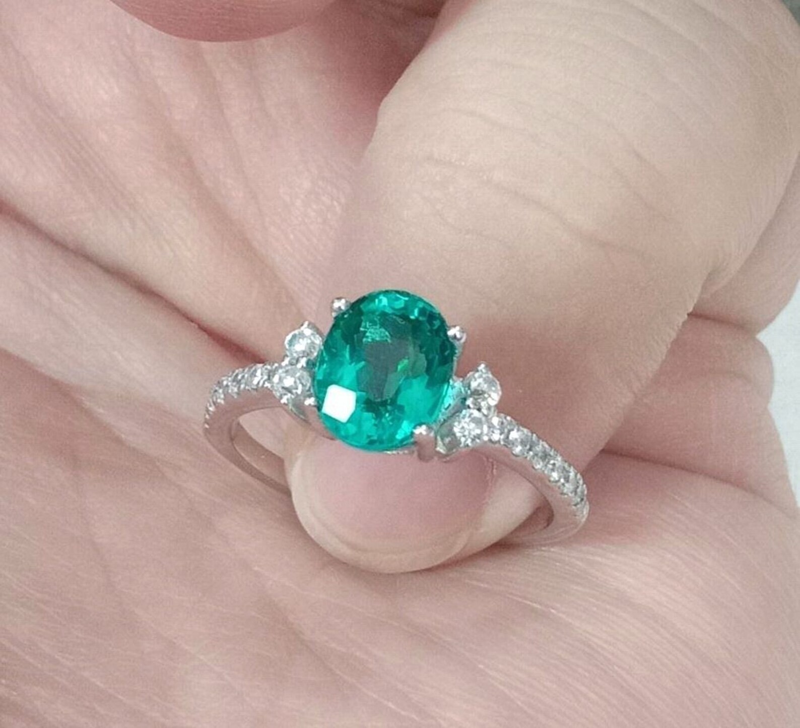 Lab-Created BLUE PARAIBA TOURMALINE HANDMADE OVAL CUT SIDE ZIRCON RING SIZE 7