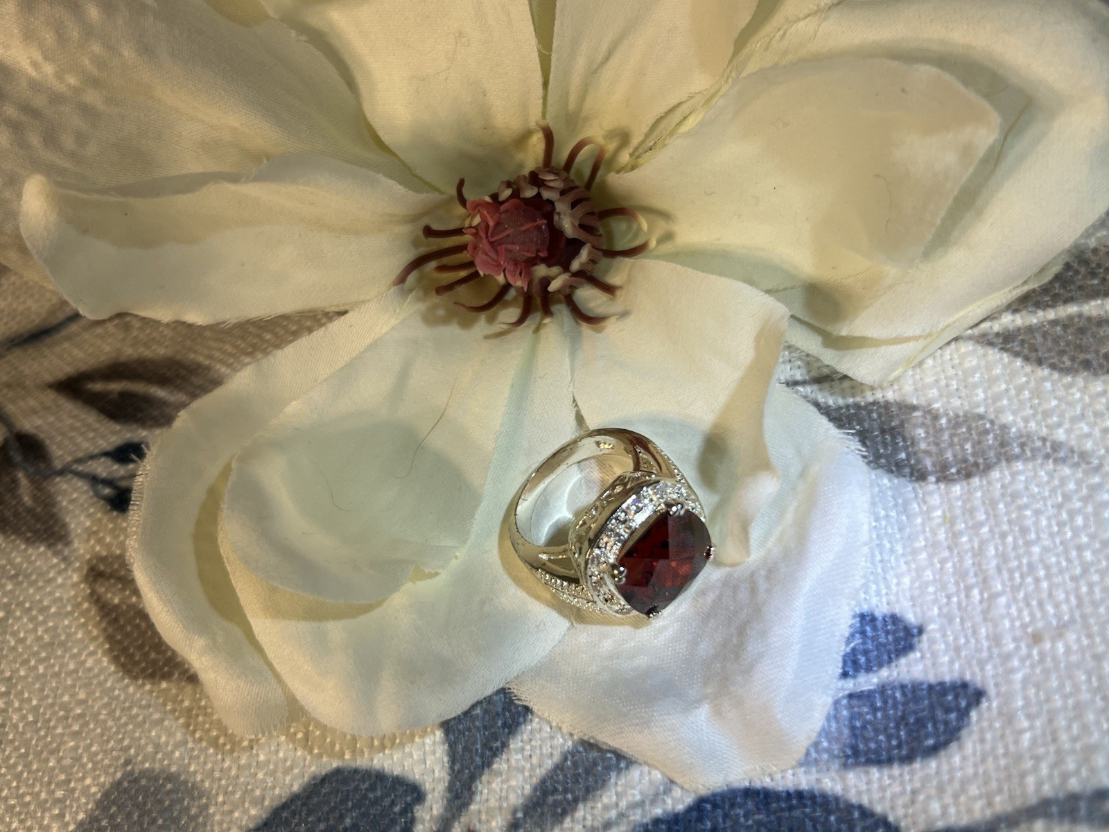 925 Sterling Silver Cocktail Ring Cushion-Cut Red Stone Prong Set Size 8.5