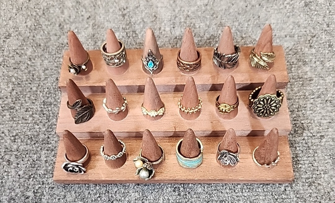 Jewelry 18 Rings Greek Roman Collection See Description Lot #207