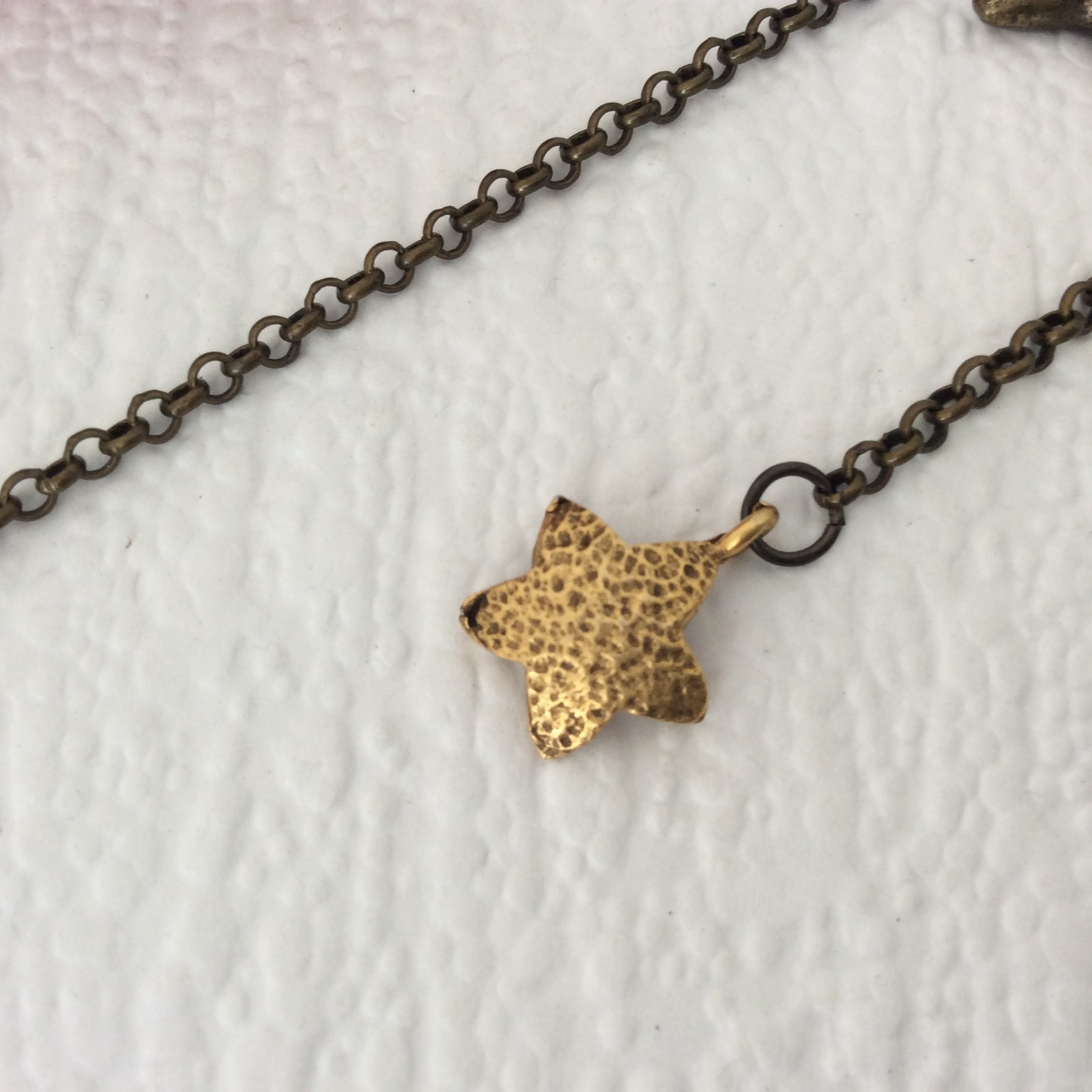 Jamie London metal star necklace – Statement bib – Boho – 40cm/15in – Gift box