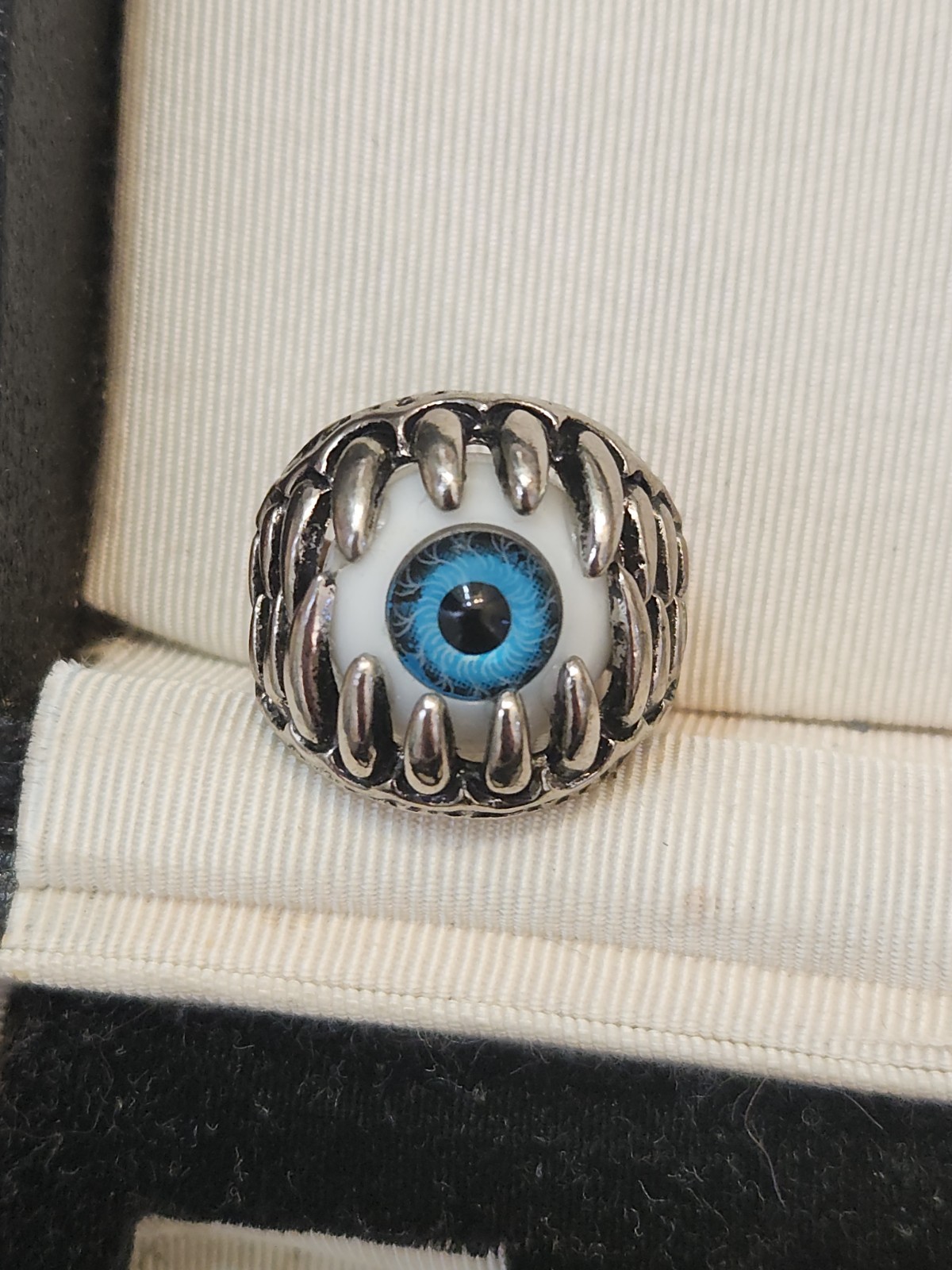 Fashion Ring Perfect for ANY Occasion