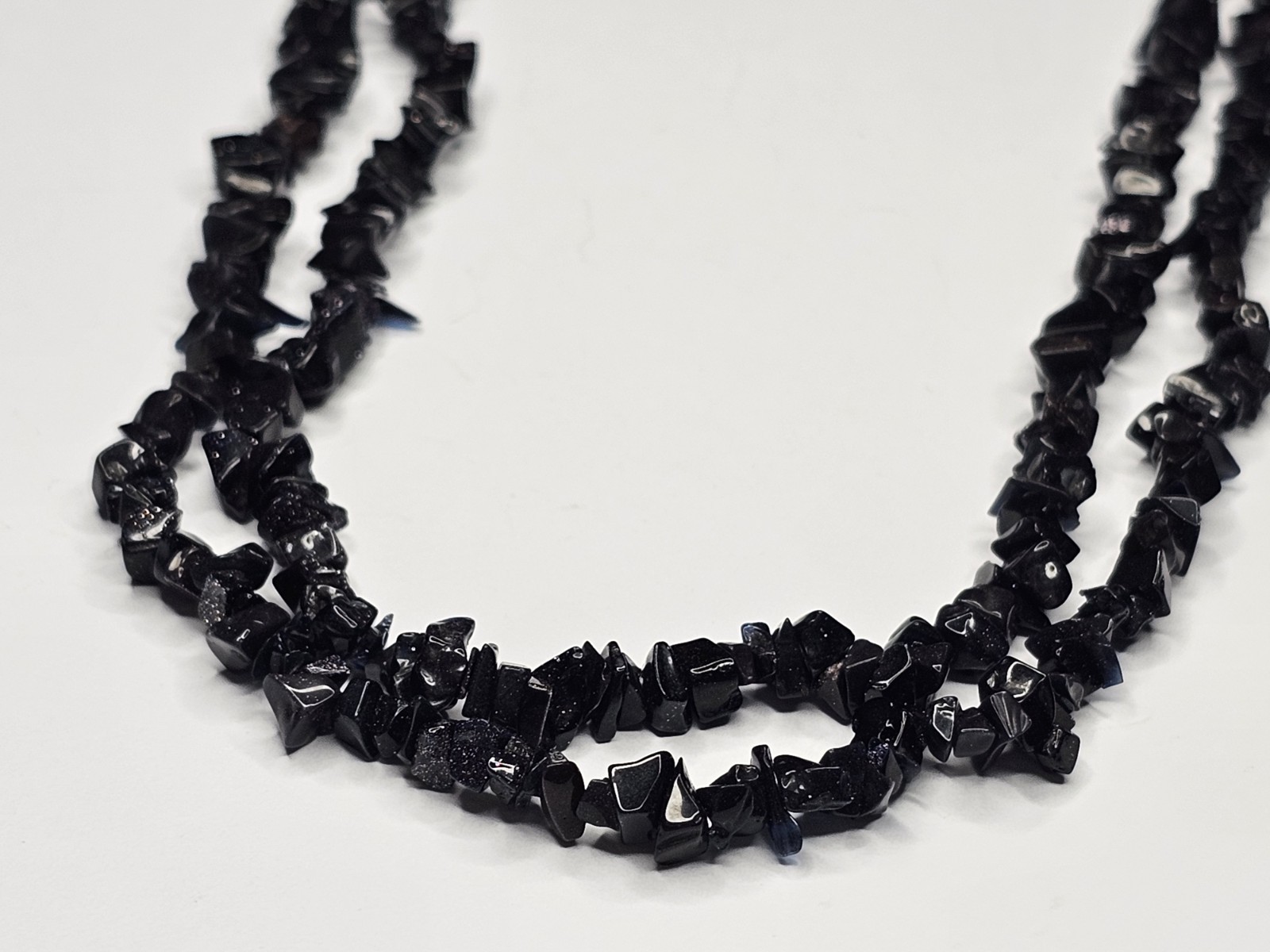 Vintage Blue Goldstone Chip Necklace 34″ Sparkling Midnight Strand 30g