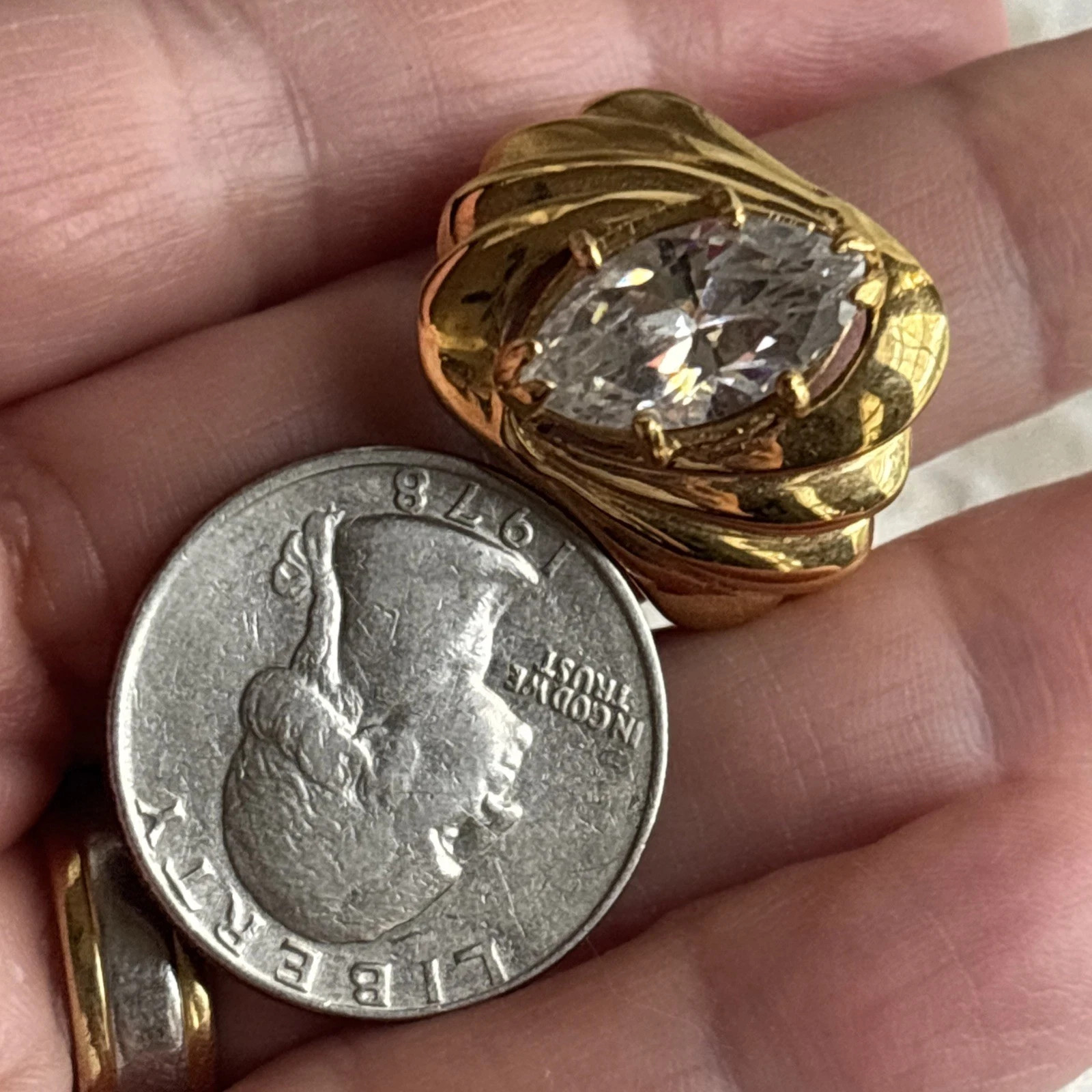 Park Lane HOSTESS MARQUIS RING – Sparkling CLEAR CZ set in 18K Gold PL – SZ 8