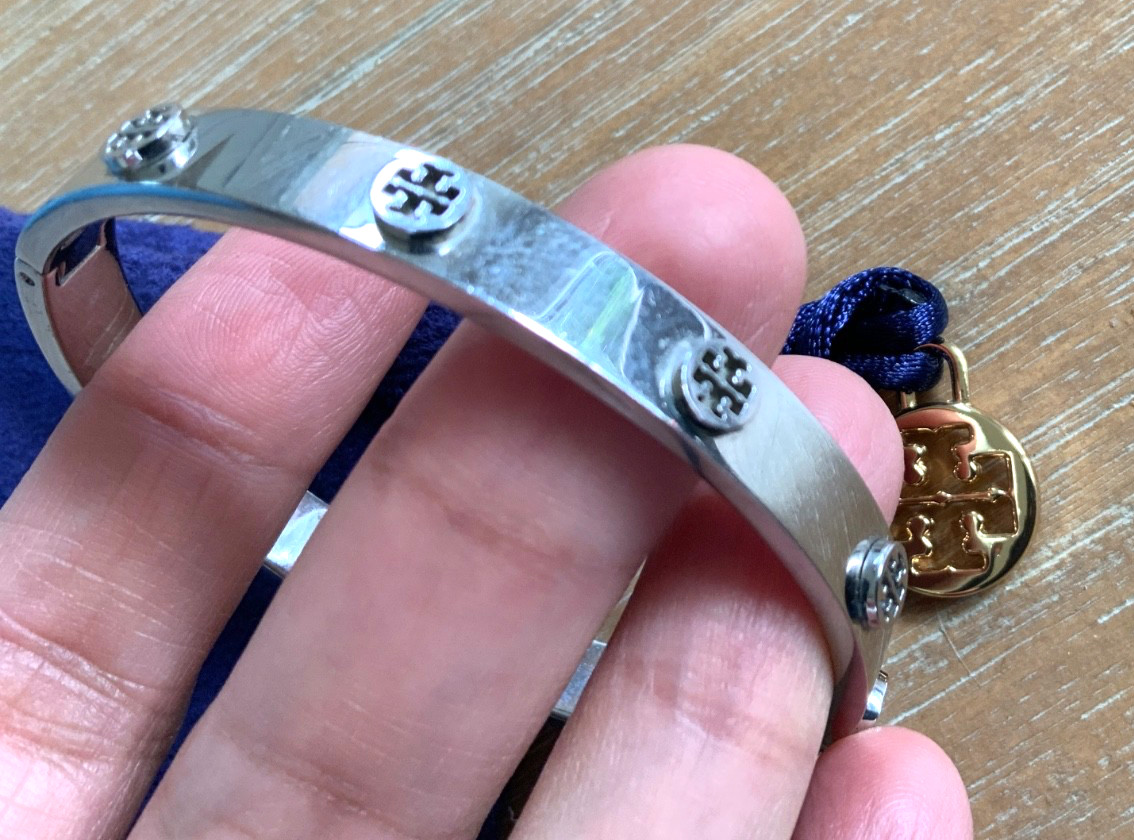 Tory Burch Logo Bangle Bracelet dust bag gold charm Small size hinged open new