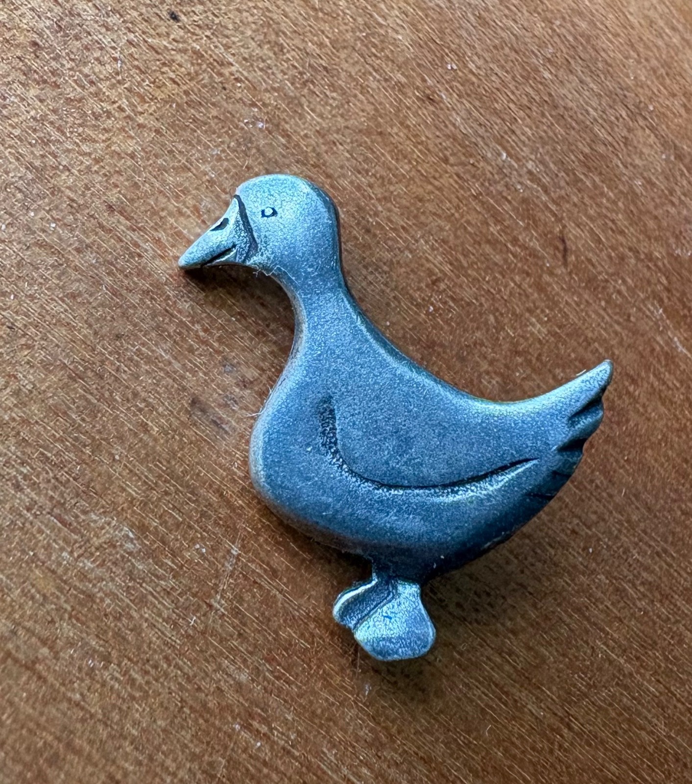 Vintage Pewter Duck Pendant 0.75″ Maiden Vermont Signed DP Ltd 1986 Danforth