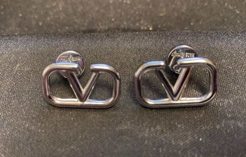 Women’s Pre Loved Valentino V Earrings V Logo Silver.