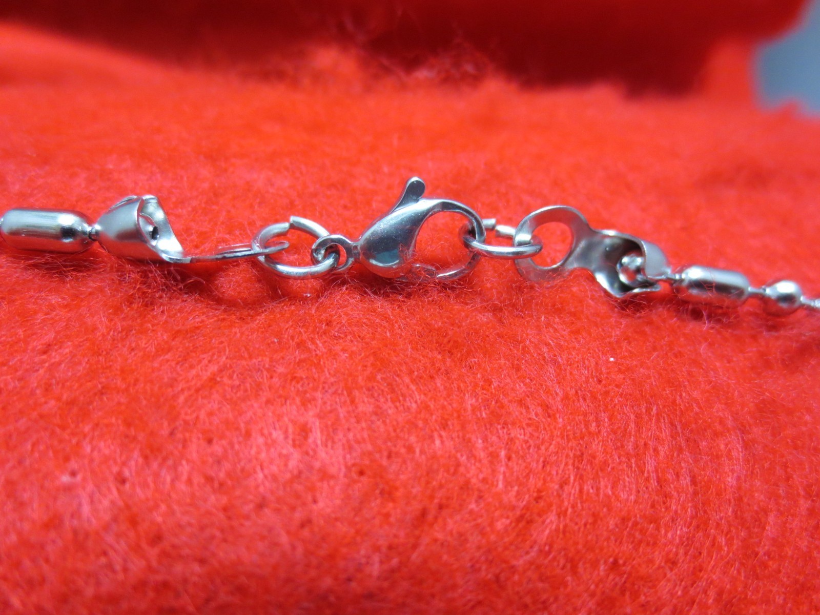 3.2mm STAINLESS STEEL SILVER BALL & OVAL CHAIN FROM 7″-48″ WITH A LOBSTER CLAW