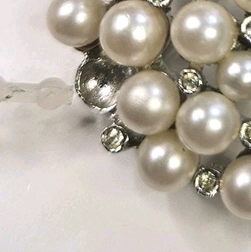 Vtg Cascading Faux Pearl Bouquet Silvertone Brooch Pin Unsigned Missing 3 Beads