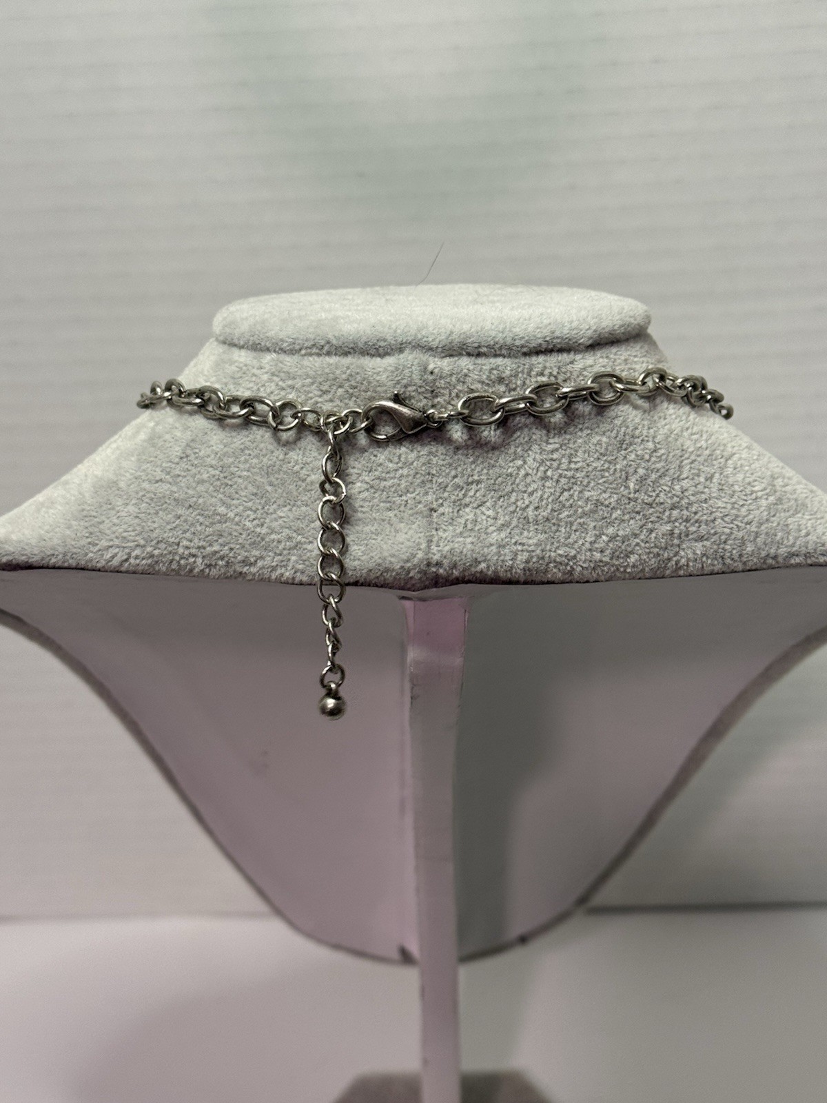 Beautiful Statement Necklace Great Quality. Perfect For Any Occasion