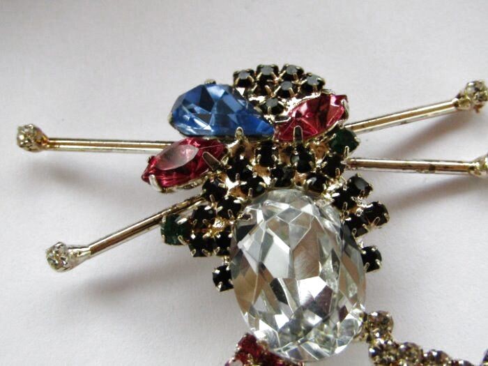 BEAUTIFUL Large Rhinestone Geisha Asian Fringe Kimono Fan Movement Brooch Pin