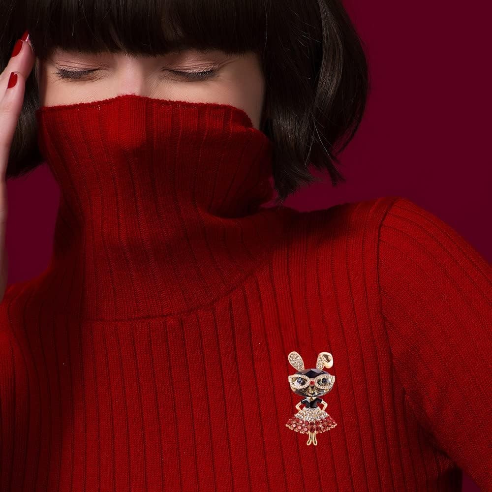 Rhinestone Lady Rabbit Brooch Pin for Women Girls Fashion Gold Plated Crystal Bu