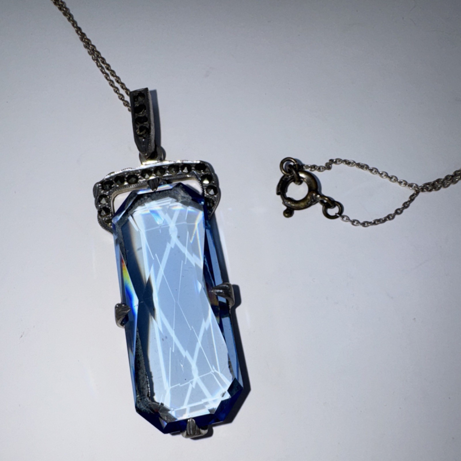 Vintage Blue Spinel Glass Emerald Cut Rectangle Pendant 16″ Silver Chain