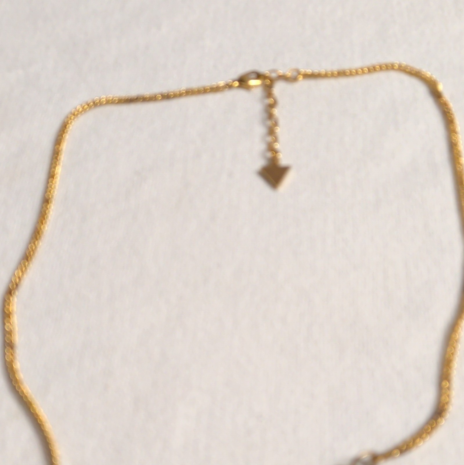 Gold Tone Metal Box Chain Necklace Triangle Pendant Adjustable Lobster Clasp