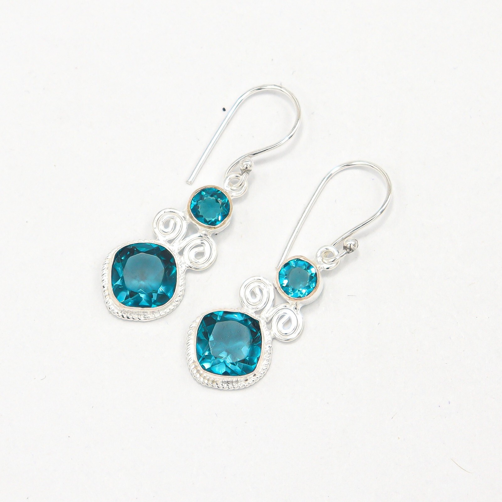 Apatite Gemstone 925Sterling Silver Jewelry Handcrafted Daily wear Earrings Gift