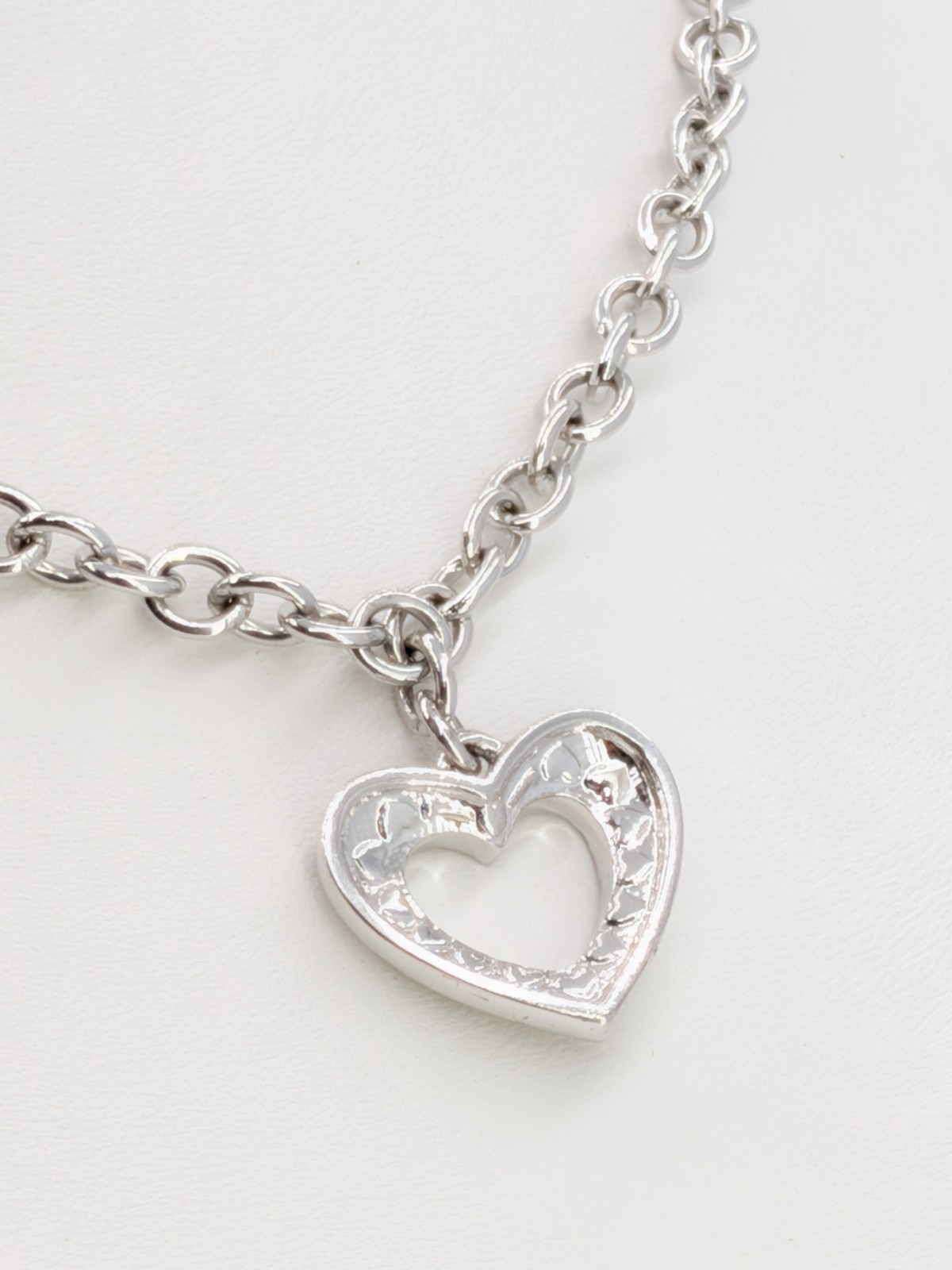Swarovski Necklace Heart Pendant Clear Crystal Silver Tone Swan Charm 17-19 in
