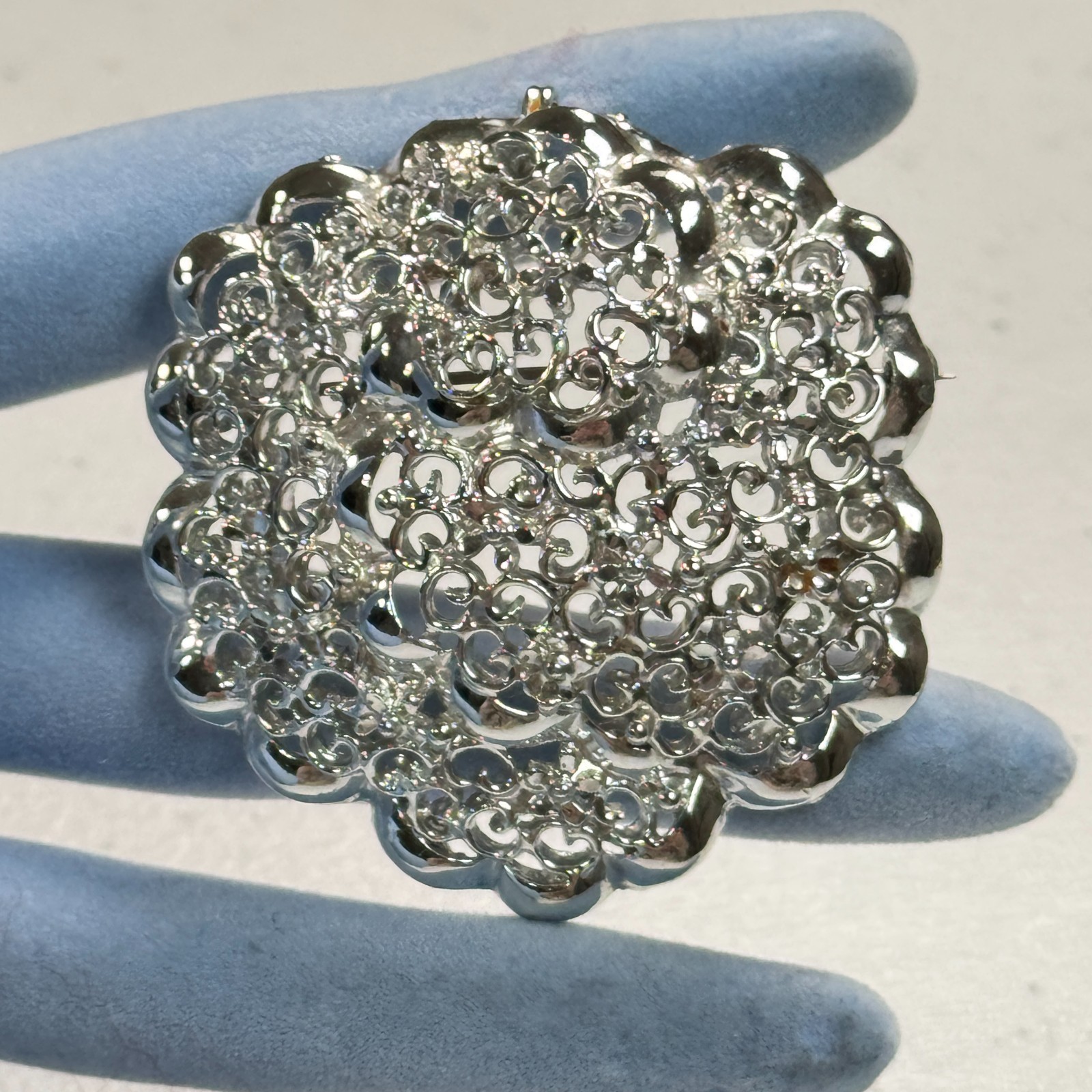 Vintage Silver Tone Filigree Round Brooch Openwork Scalloped Edge MCM Pin