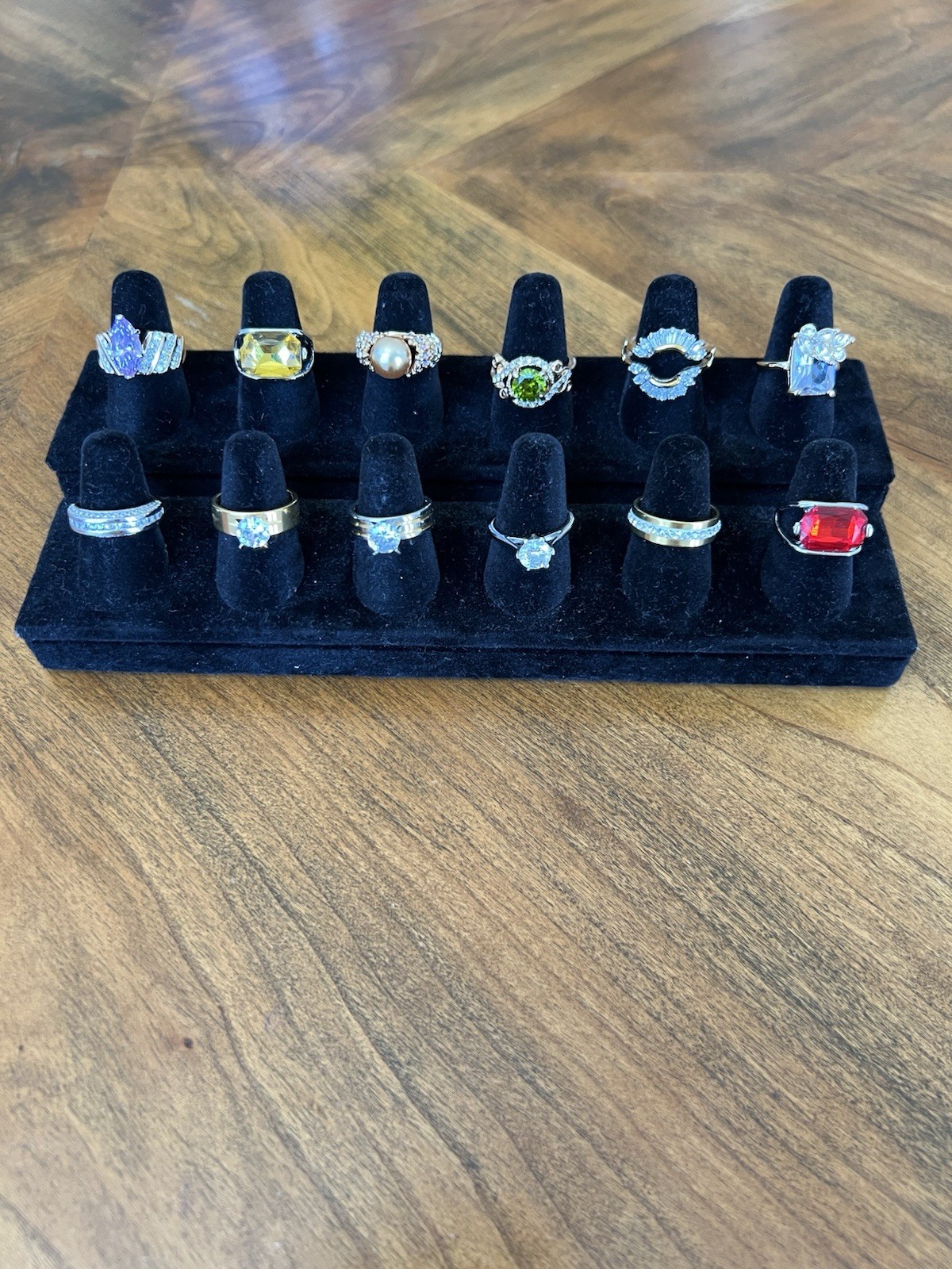 Beautiful set of rings in various colors and stones