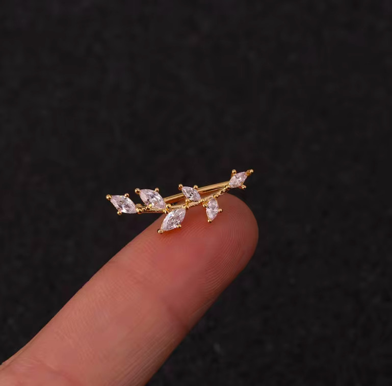 Beautiful Crawler Gold Silver Cartilage Helix Lobe Tragus Conch Earring Gift UK