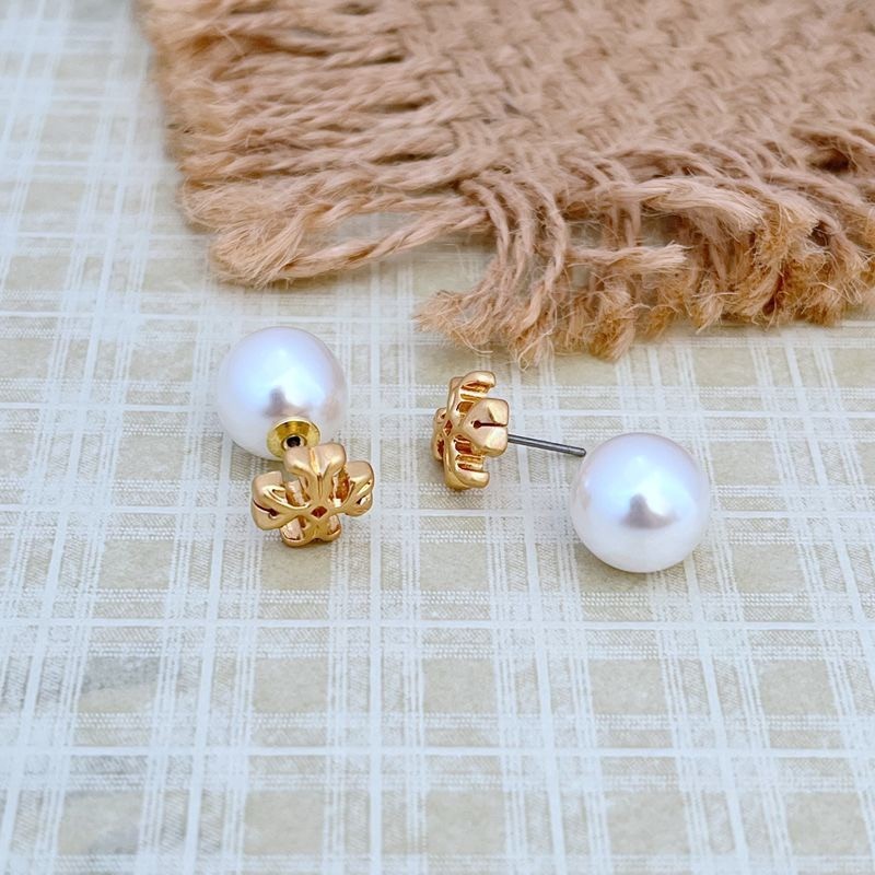 New Burch T logo & Pearl earrings with Jewelry Pouch Size:1.1*1.1cm