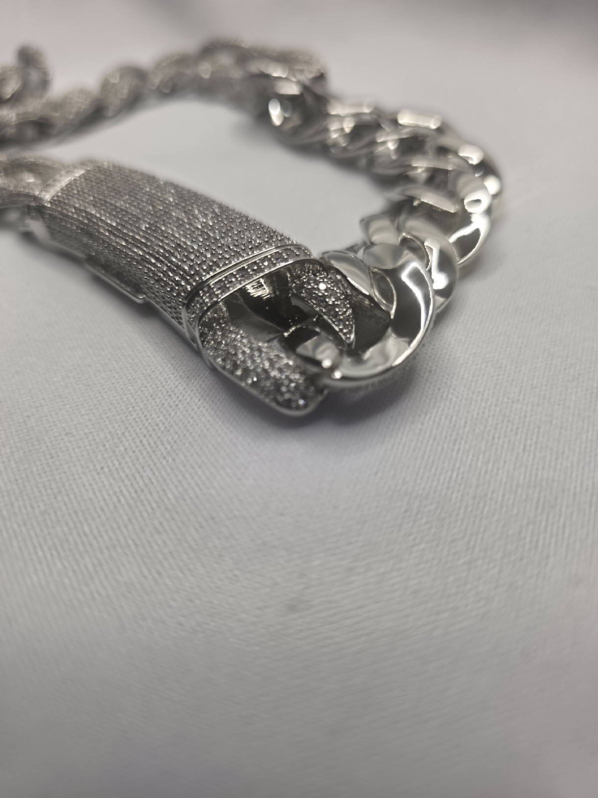 22″ VVS Moissanite Cuban Link Chain 925 Sterling Silver Iced Out Necklace