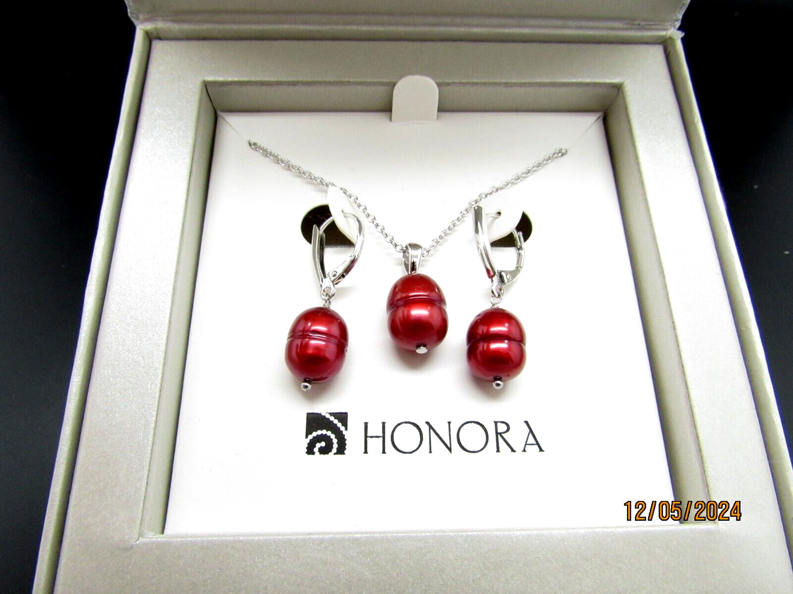 HONORA RHODIUM PLATED Freshwater pearls CHERRY Red AND NECKLACE SET NIB