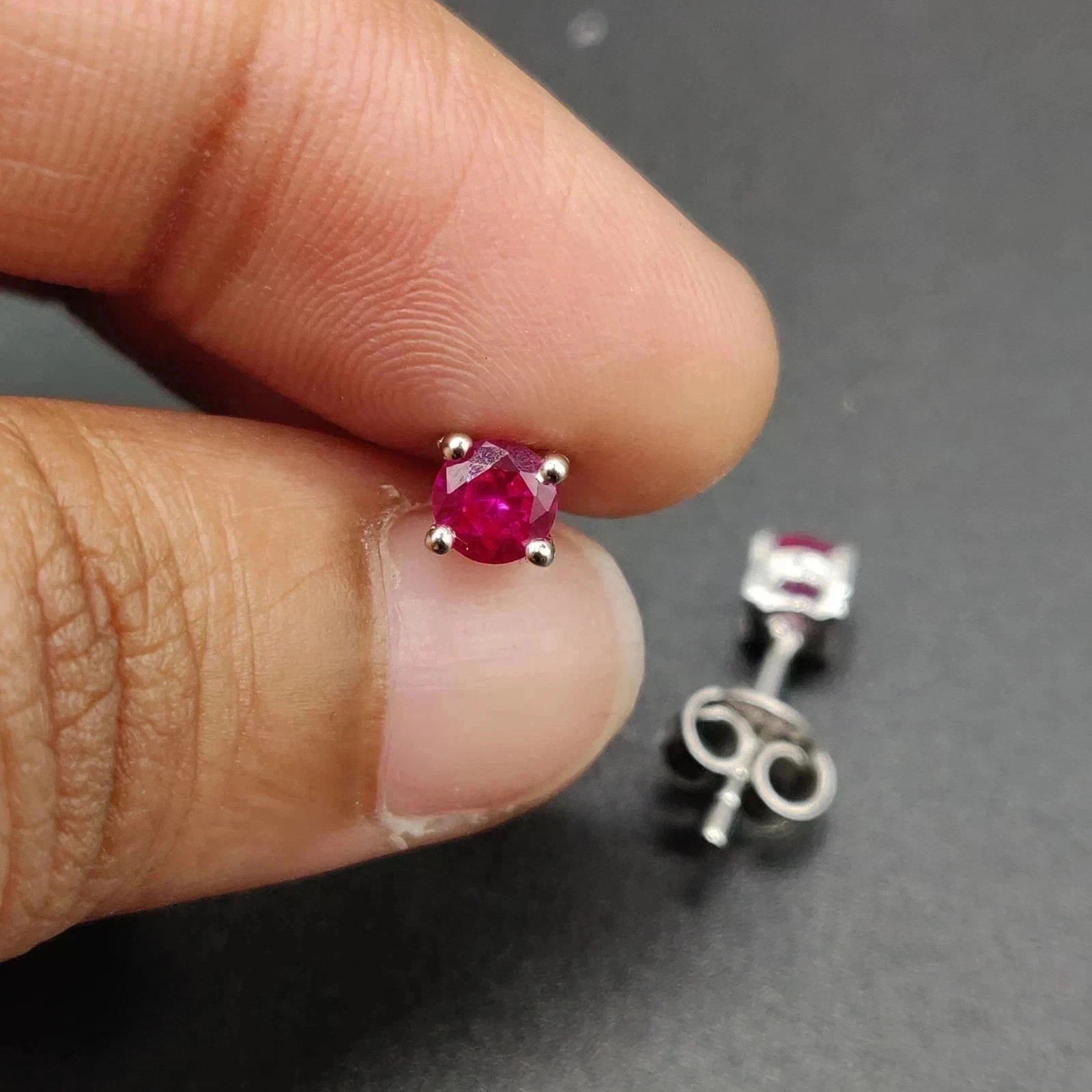 Round Cut Simulated Ruby Women’s Stud Earring 14k White Gold Plated 4mm