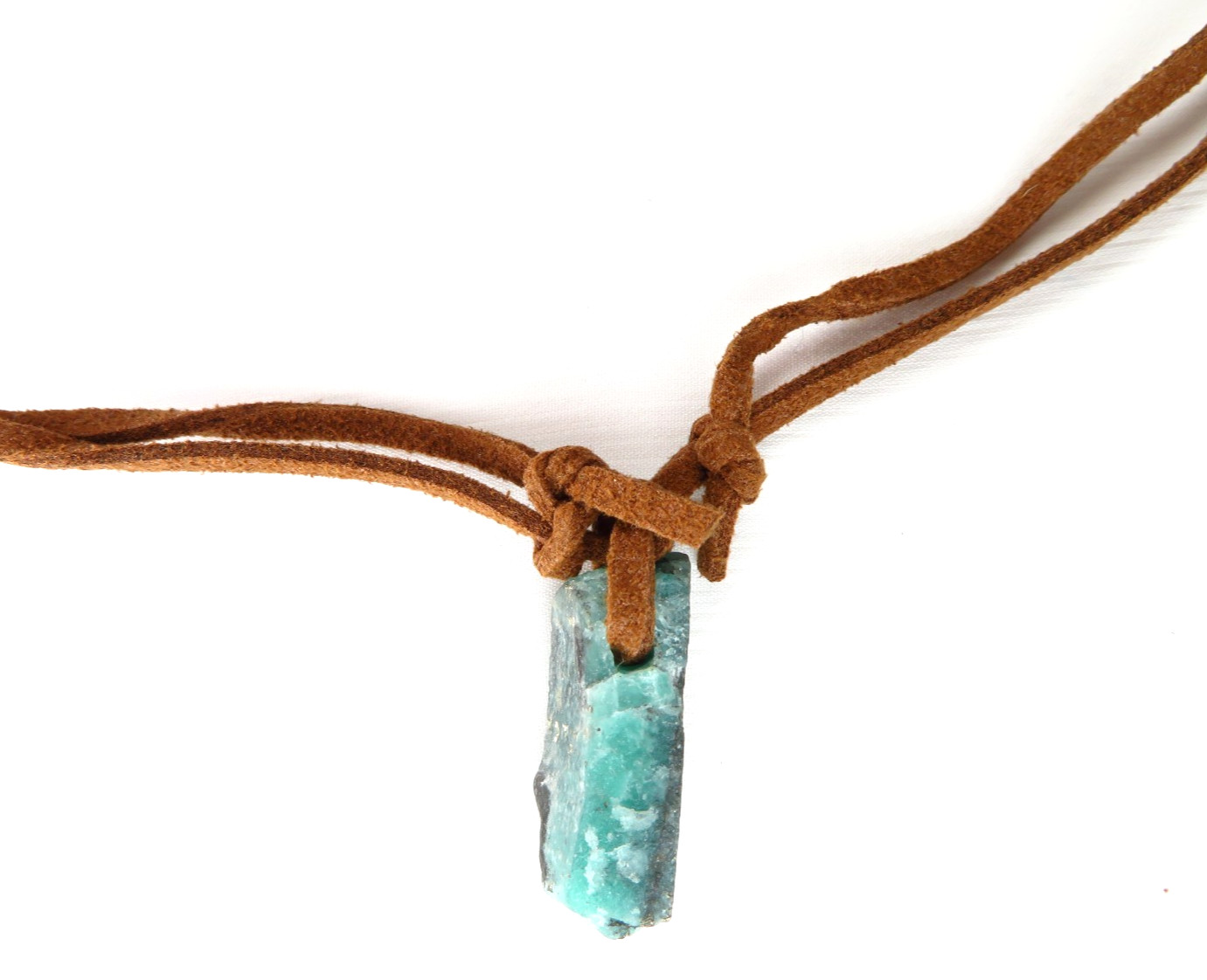Colombian Emerald Raw Rock with crystals 20.00 Cts Cow Leather Muzo Mines