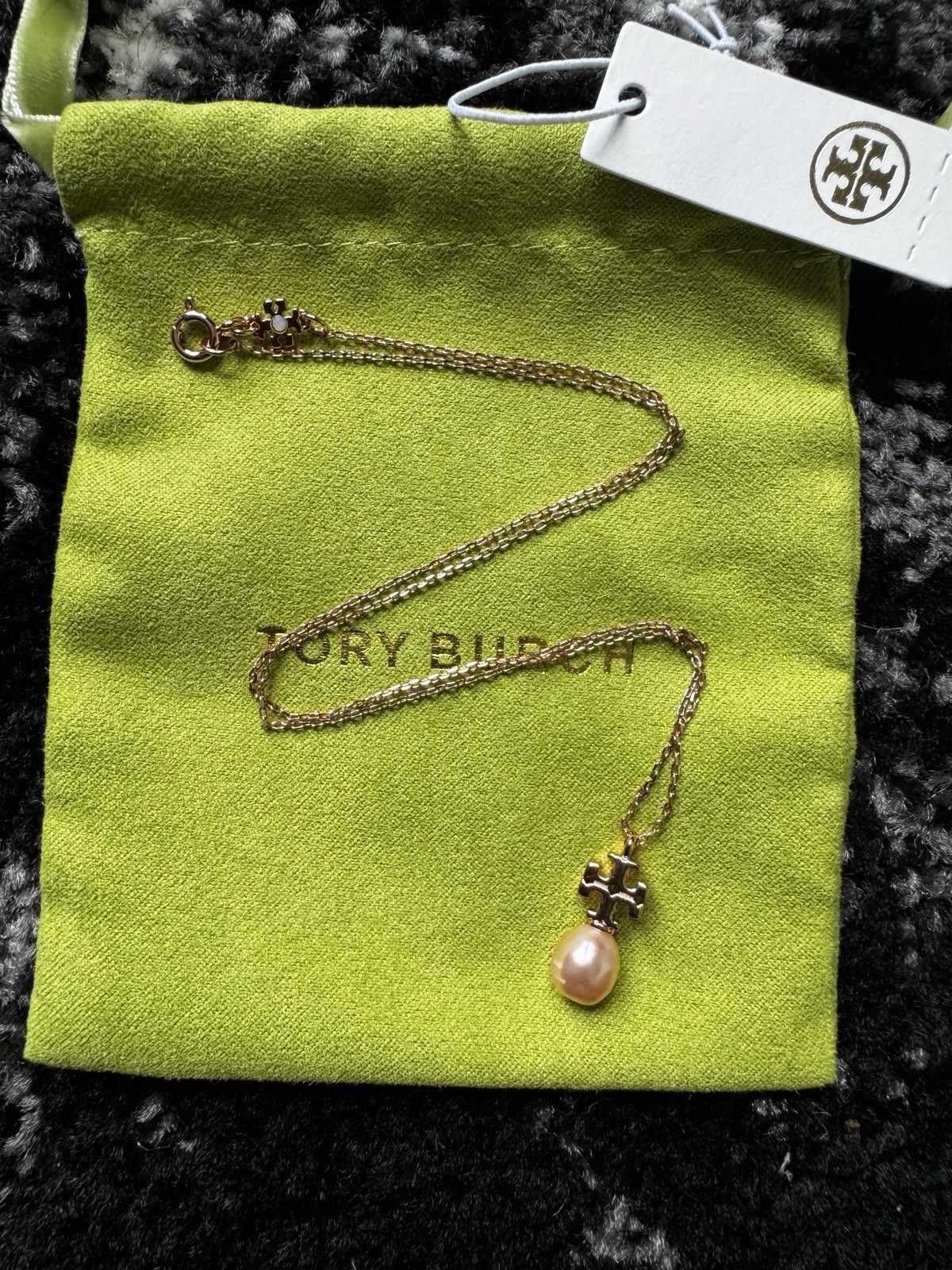 Tory Burch Gold Plated Round Logo Charm Pendant Cable Chain Necklace Pink Pearl