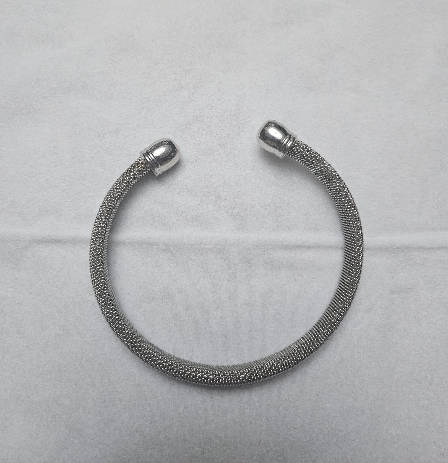 Set of 2 Gold Tone & Silver Tone Mesh Bangle Bracelets Textured Cuff Fashion Jew