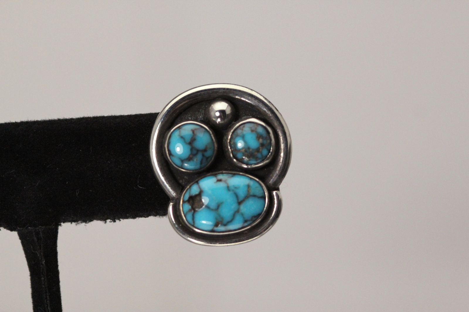 925 Sterling Silver Non-Pierced Screw-back Blue Stone Earrings 9.1 G (EAR5400)