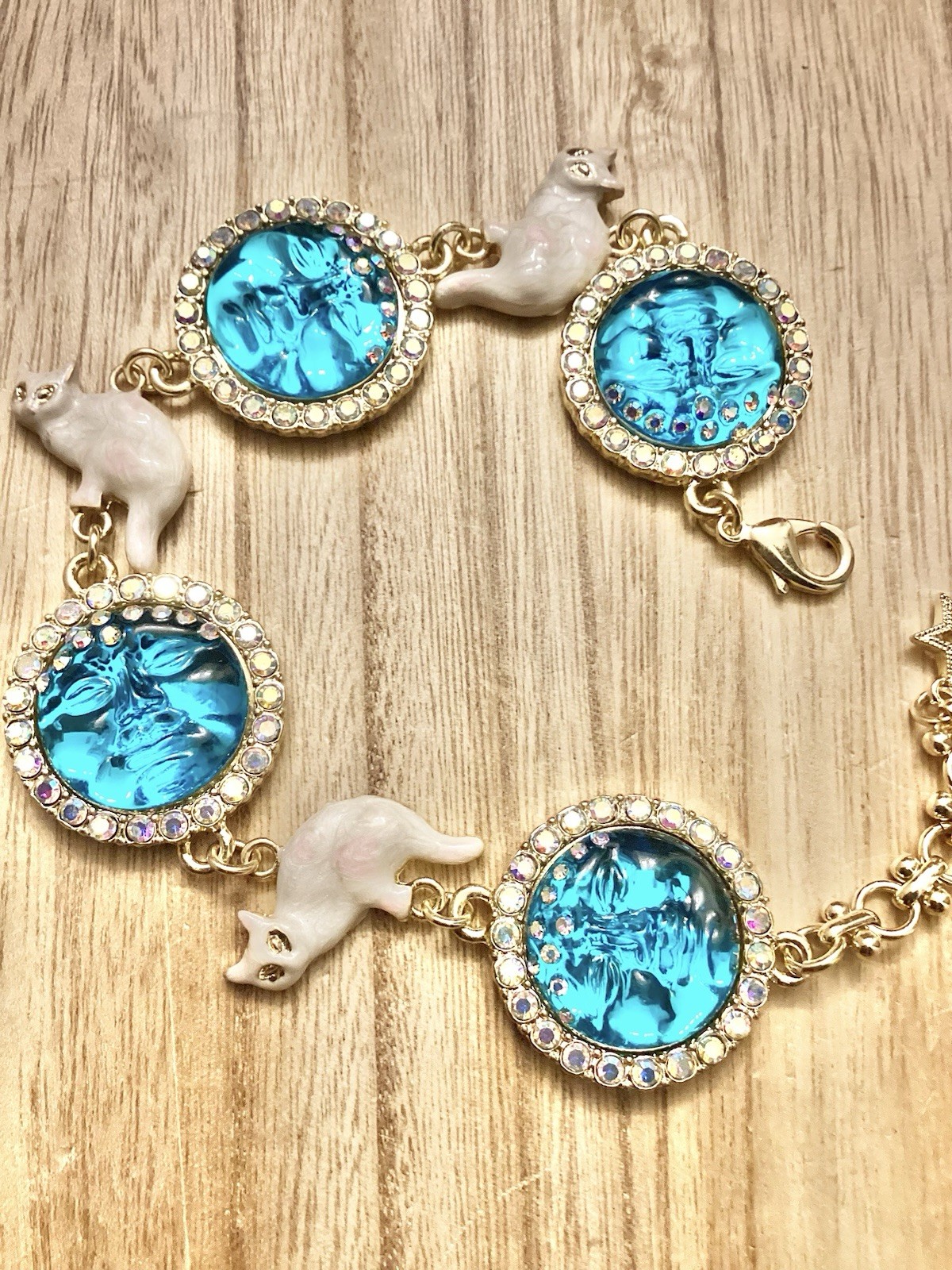 Kirks Folly Gold Tone Blue Moon Face & Enamel Cats Linked Bracelet 9”.