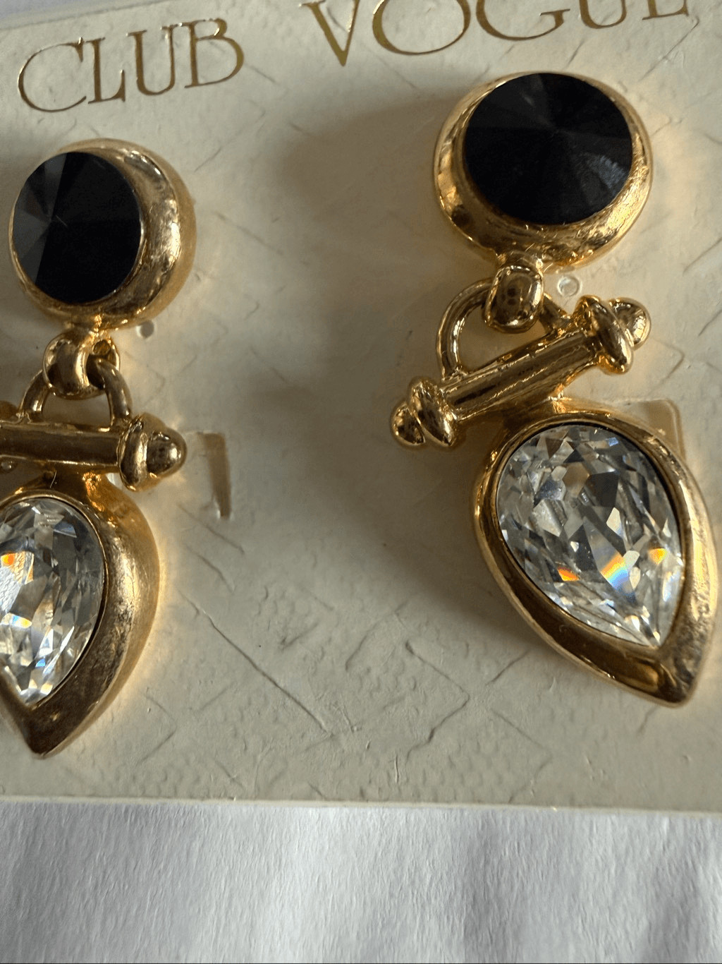 Club Vogue Women’s Gold Tone Black Onyx Pear-Shaped Crystal Drops Earrings NWT