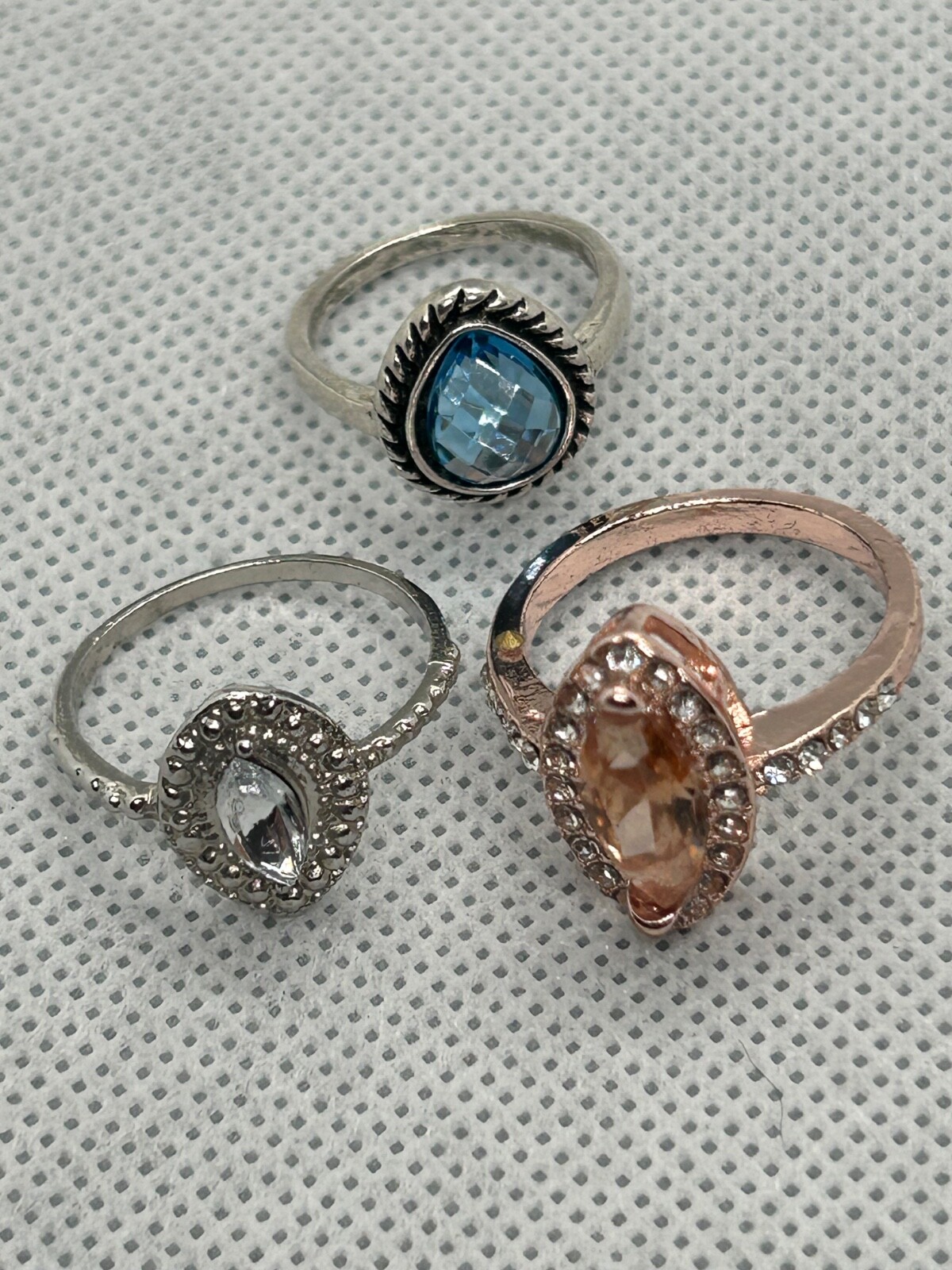 Stylish Set of 3 Rose Gold & Silver Tone Rings – 3 Sizes & Stone Colors