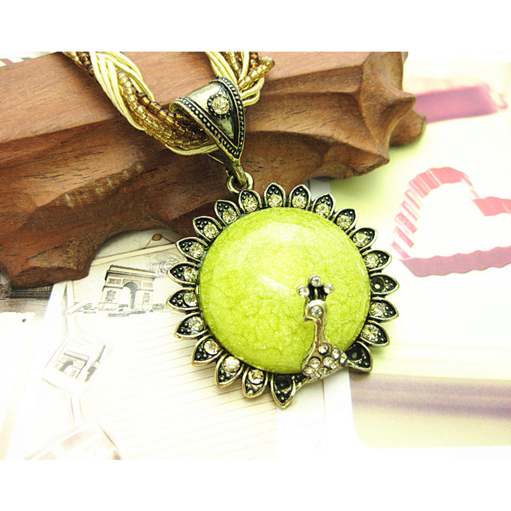 Women Retro Bohemian Style Turquoise Rhinestone Pendant Collar Necklace Jewelry