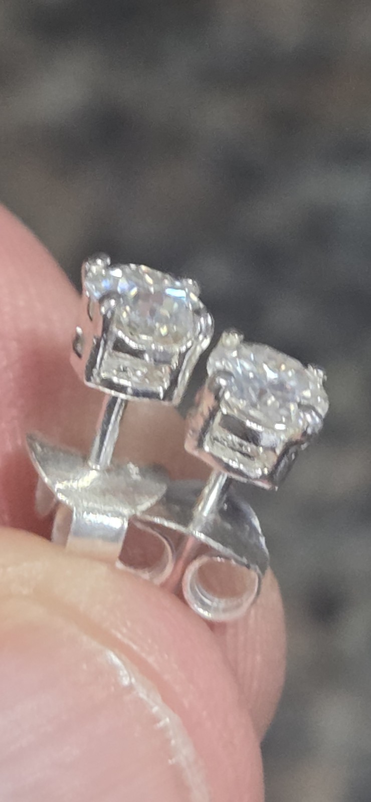 without packaging CERTIFIED 100 CT ROUND BRILLIANT CUT NATURAL HPHT WHIT G1N
