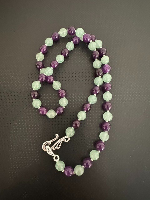 Natural Green Aventurine Purple Amethyst 8 mm Gemstone Beads 20″ Necklace.