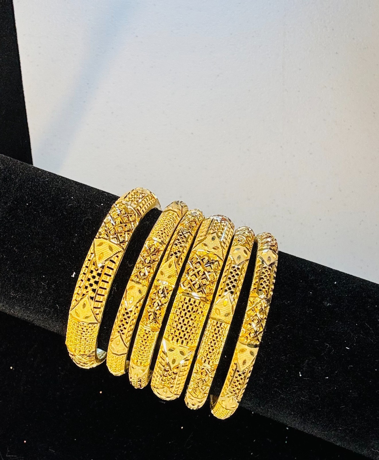 22k Dubai Gold Plated Traditional Bangle Set – Elegant Ethnic Jewelry for Women