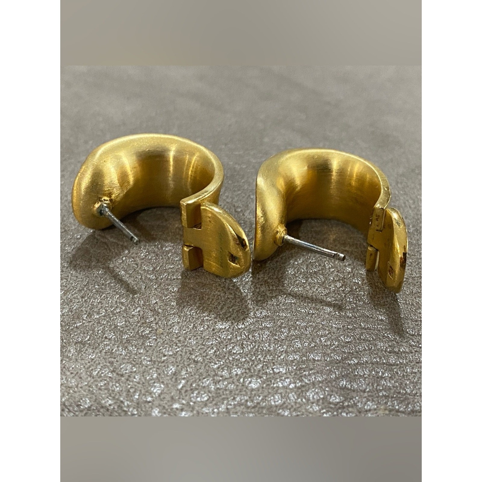 Dean Davidson Sol Huggie Hoop Earrings 22k Brushed Gold Finish 3/4”