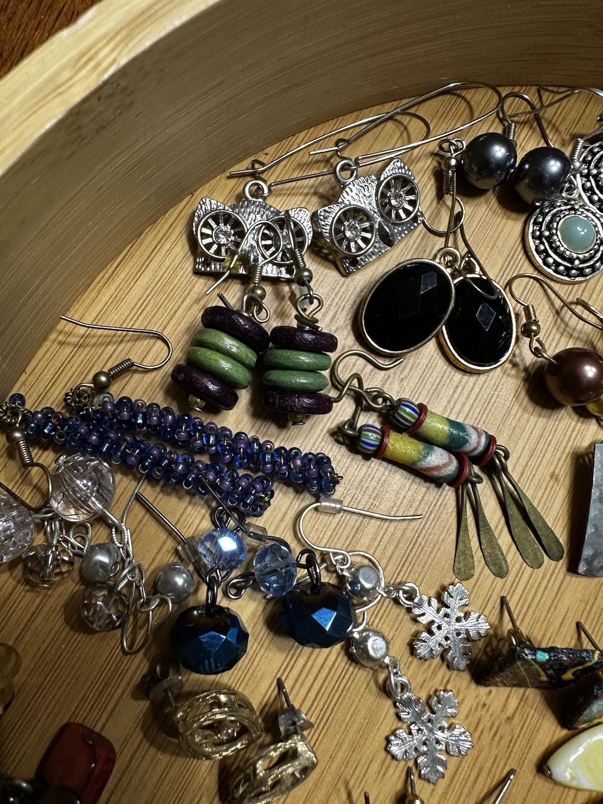 Lot Of 50+ Pairs Of Fashion Earrings Good Condition Wear or Sell!