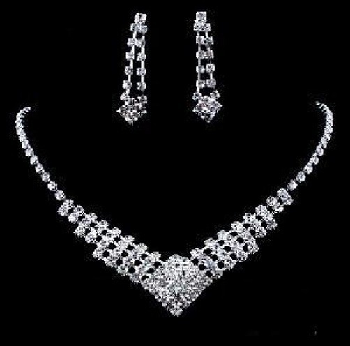 Stunning delicate crystal rhinestone necklace & Earring set bridal or other S15