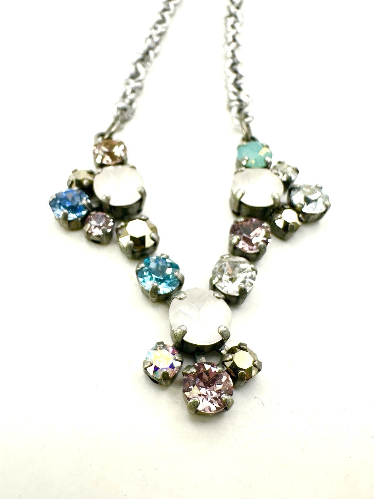Sabika S-16 Vintage Style Pastel Cluster Crystal Necklace
