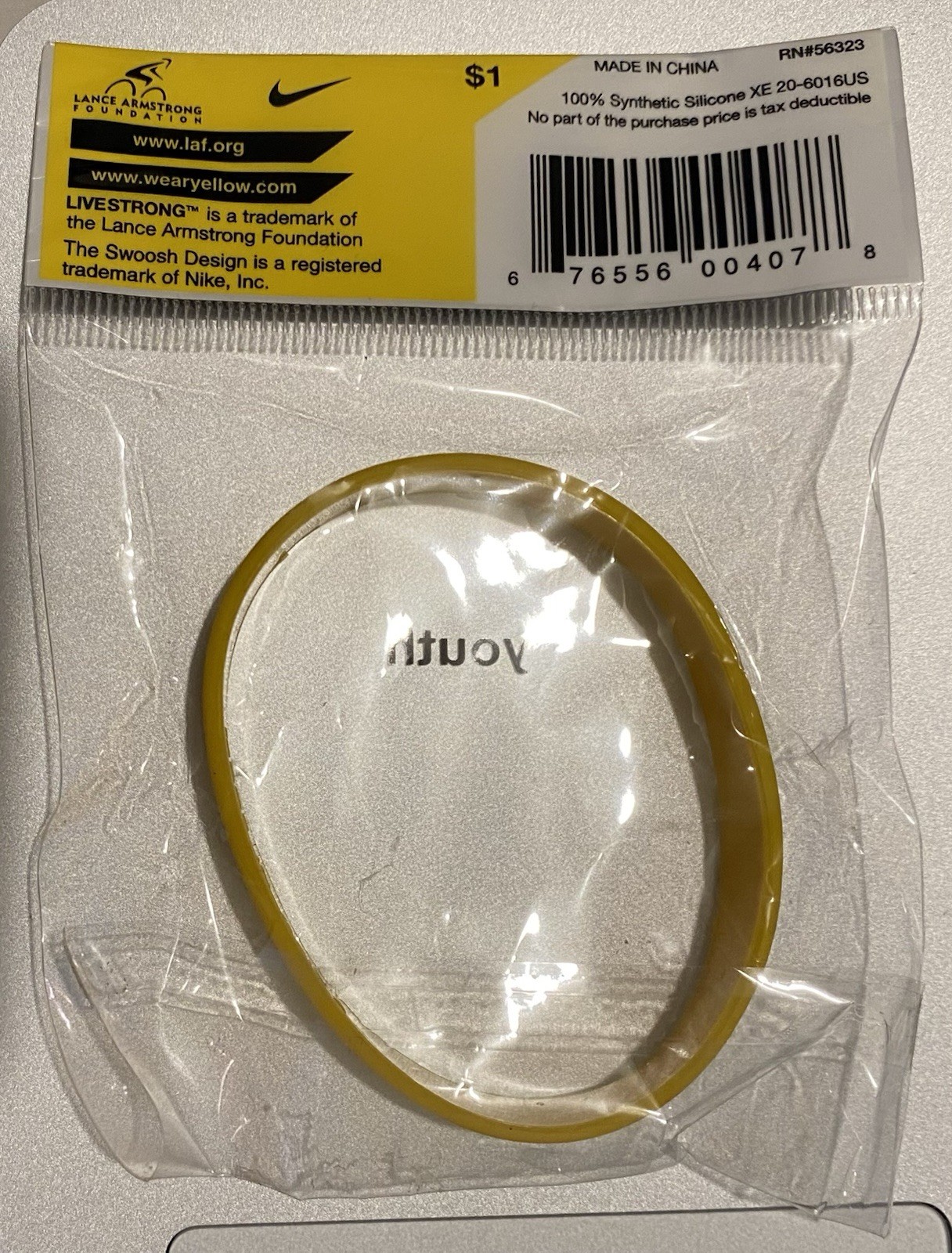 LIVESTRONG LIVE STRONG 100% AUTHENTIC BRACELET