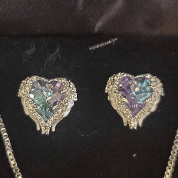 CDE Angel Wing Heart Jewelry Set Blue Crystal Necklace Stud Earrings Silver Tone