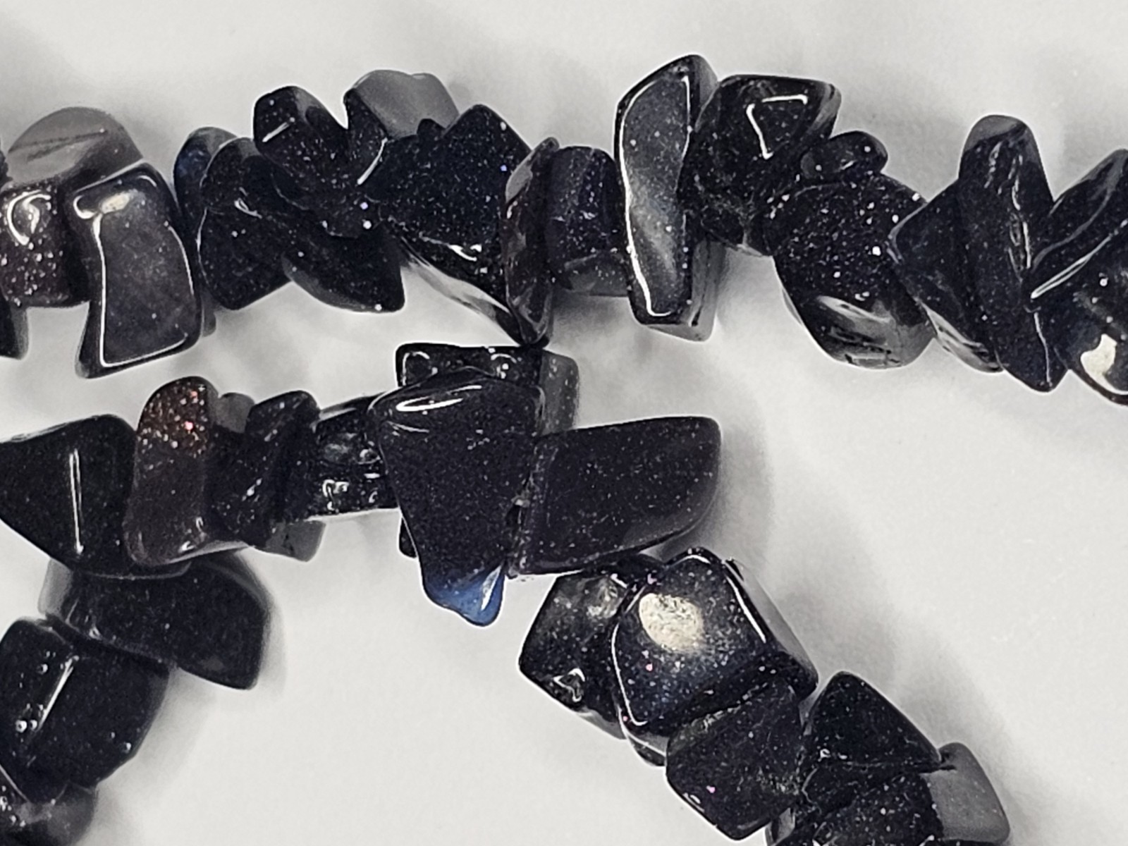 Vintage Blue Goldstone Chip Necklace 34″ Sparkling Midnight Strand 30g