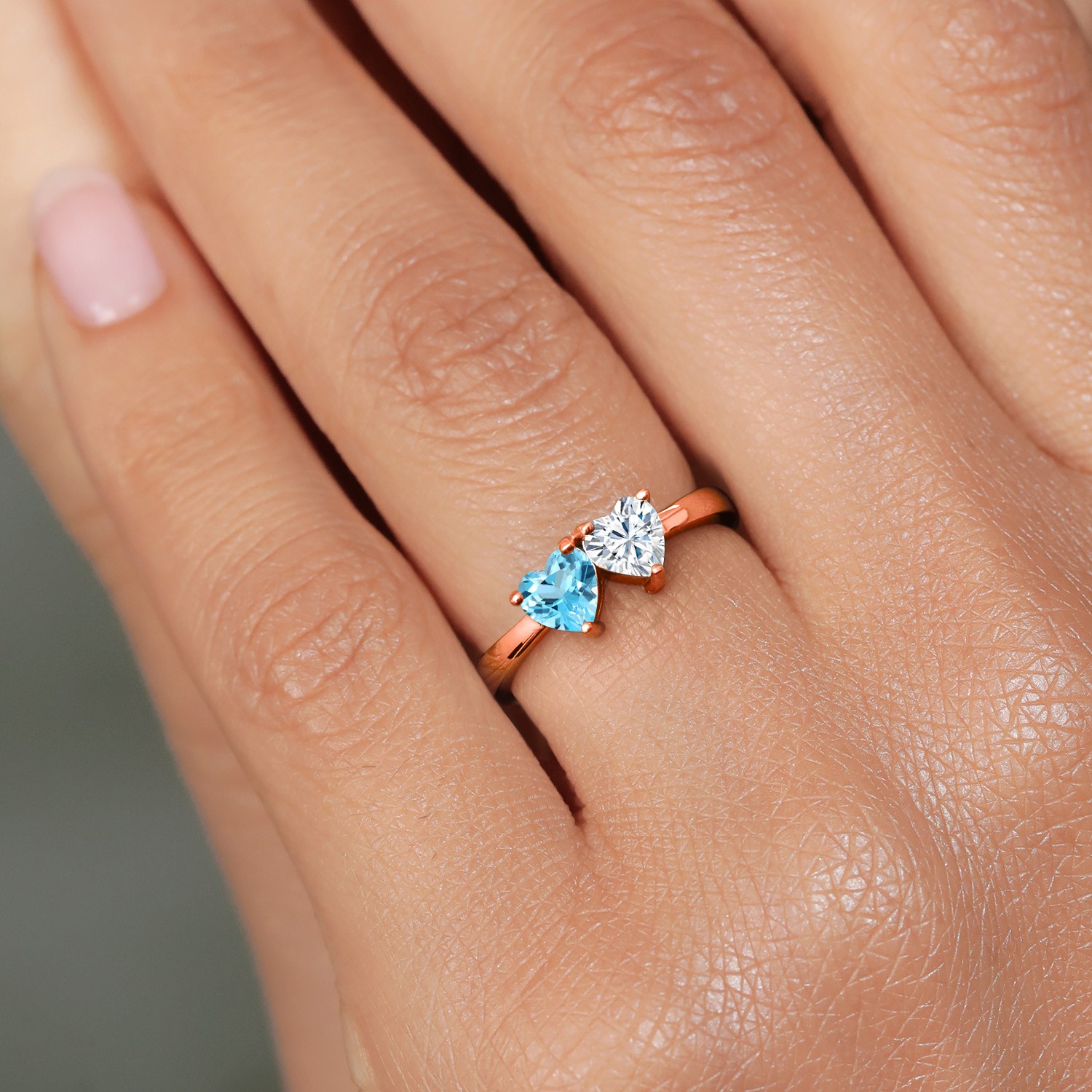 18K Rose Gold Plated Silver Fashion Right-Hand Ring Topaz Moissanite (0.97 Cttw)