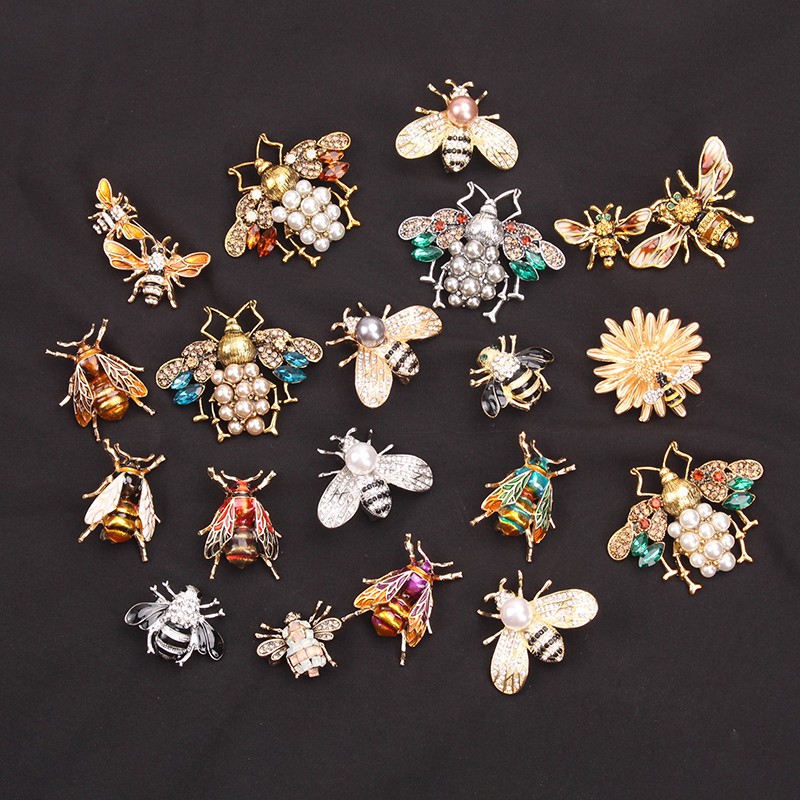 Women Men Unisex Bees Lover Brooch Insects Brooches Honeybee Pins Badge Jewelry