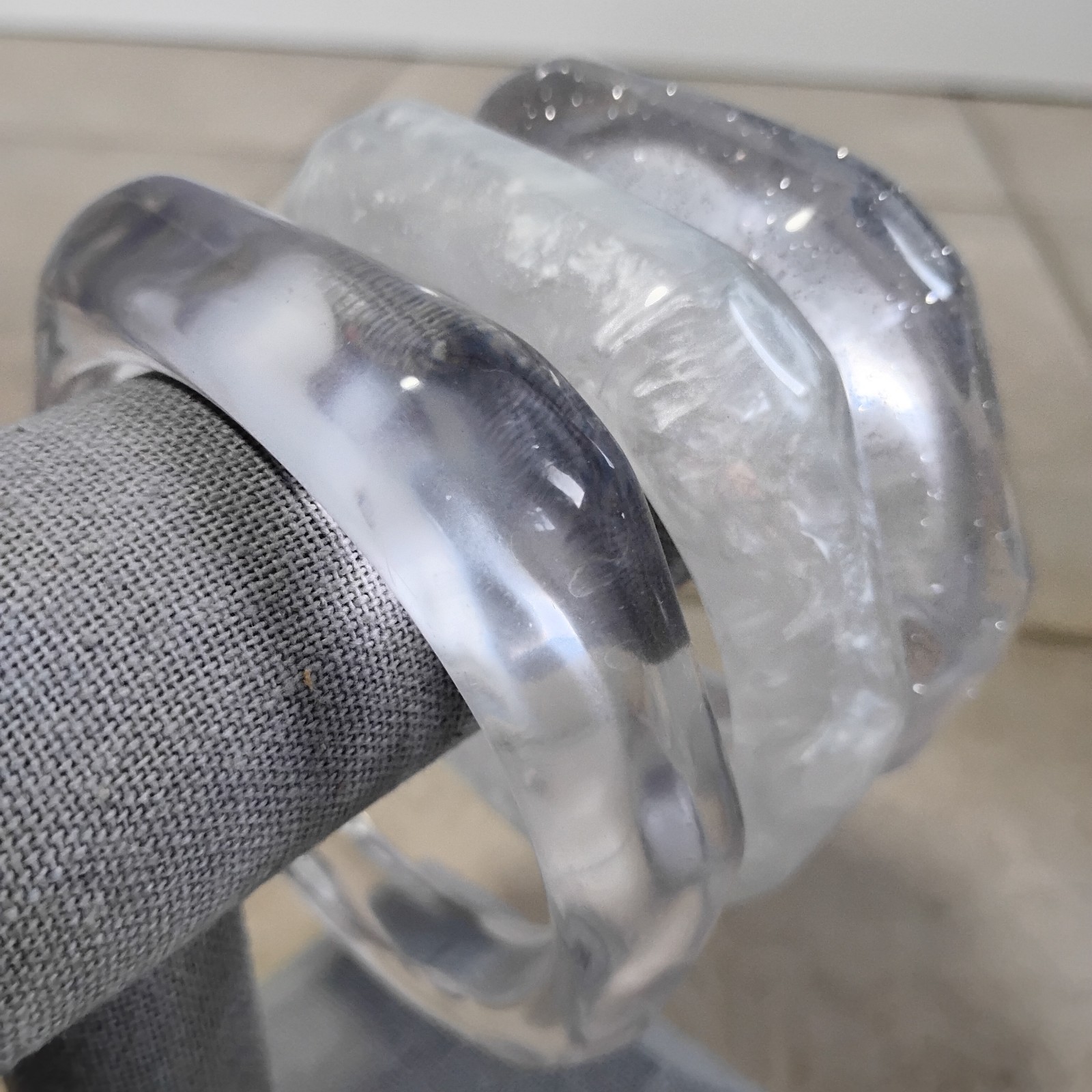 Lot Of 3 Clear Acrylic Plastic NEW Bangle Bracelets Sz 8 Sparkle Frosted Glitter