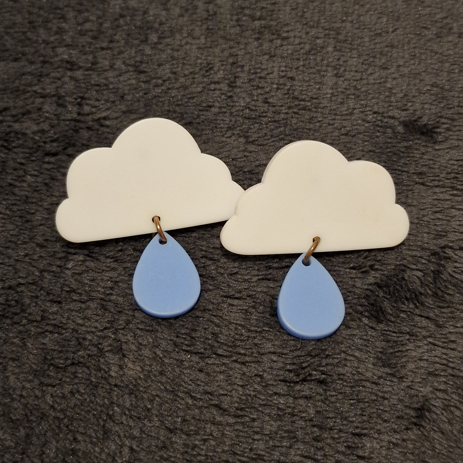 White Plastic Cloud w Light Blue Teardrop Raindrop Dangle Post Stud Earrings