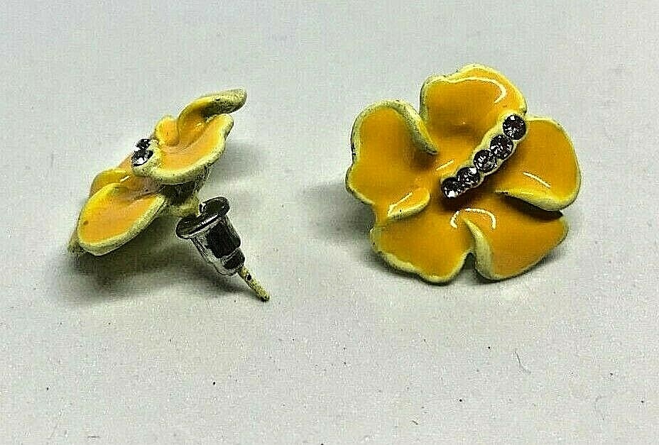 Vintage Earrings Stud Ceramic Enamel Yellow Flower Rhinestone Diamante1980′